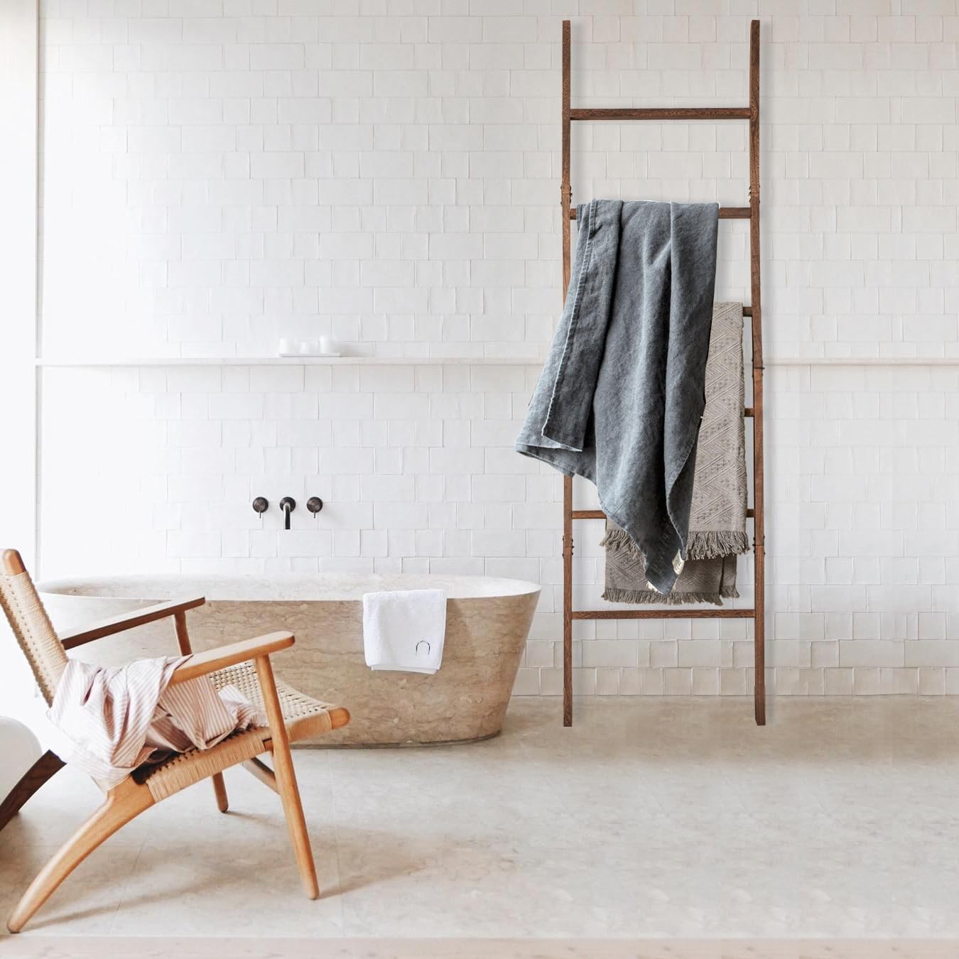 Blanket Ladder for the Living Room 6-Tier, Wooden Decorative Quilt Holder for Bed room, Wall-Leaning Towel Rack for Bathroom，Rustic Farmhouse Ladders for Display. (Dark Brown)