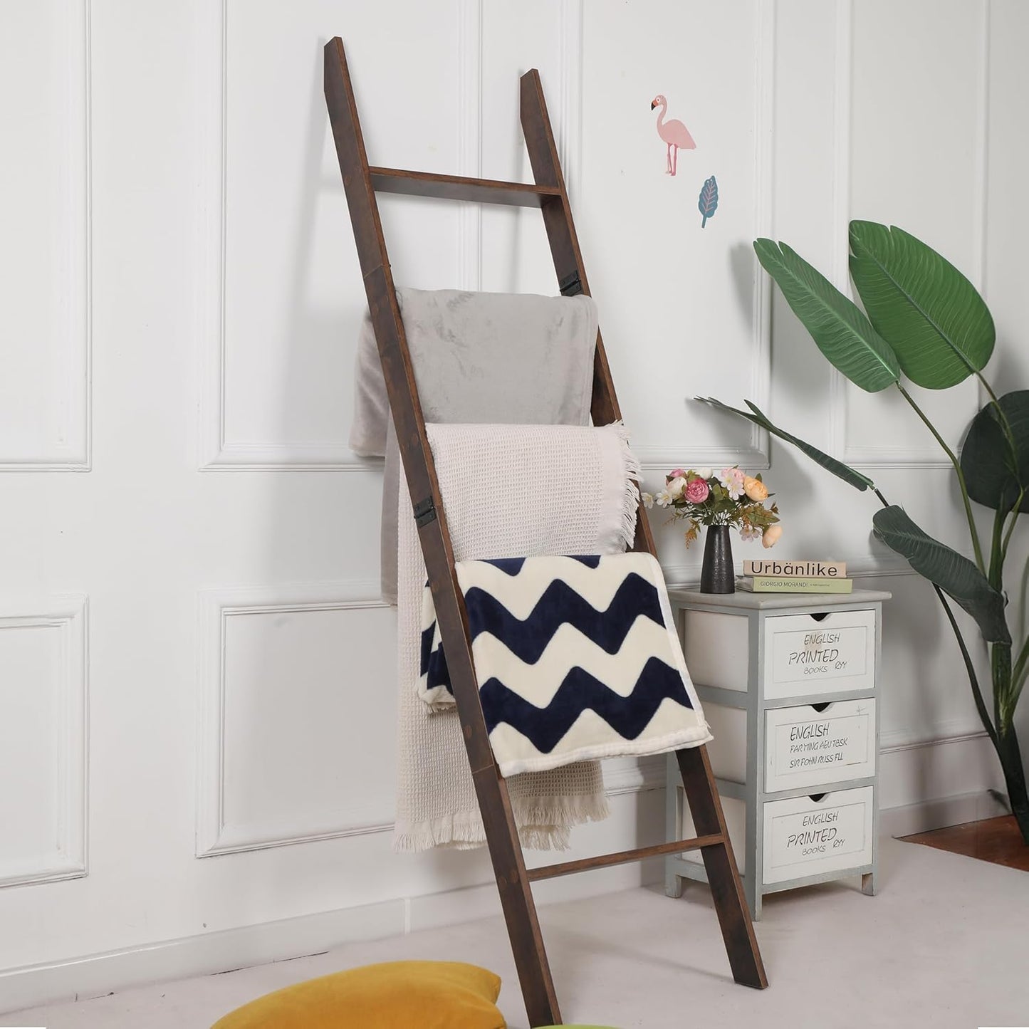 Blanket Ladder for The Living Room and Bedroom, 5ft 8 inch, 6-Tier Wall Leaning Laminate Snag Free Material (Black) Rustic Decorative Farmhouse Blanket Rack, Quilt Rack, Ladder Shelf, Easy Assembly